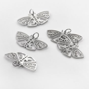 Zawieszka ze stali chirurgicznej ćma w kolorze srebrnym 8mm