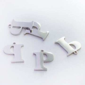 Zawieszka ze stali szlachetnej literka P w kolorze srebrnym 13,7mm