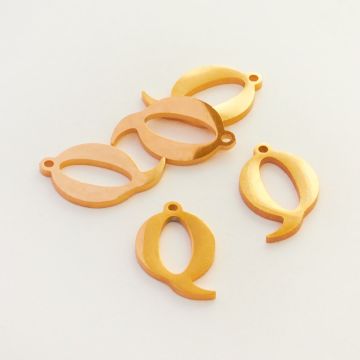 Zawieszka ze stali szlachetnej literka Q w kolorze złotym 14,1mm