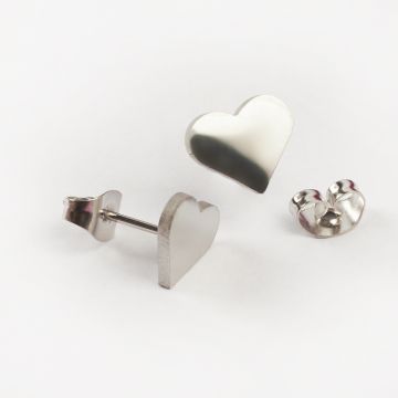 Kolczyki ze stali chirurgicznej serce w kolorze srebrnym 10x8mm