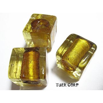 Szkło weneckie kostka złota 15mm Szkło weneckie kostka złota 15mm