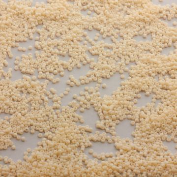 Koraliki TOHO Round 15/0 Opaque Lt Beige