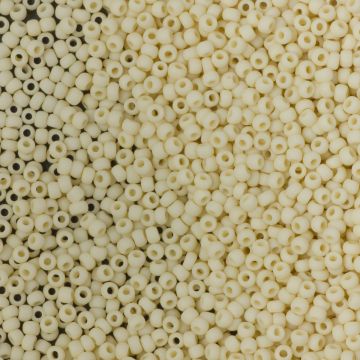 Koraliki TOHO Round Opaque-Frosted Lt Beige 11/0