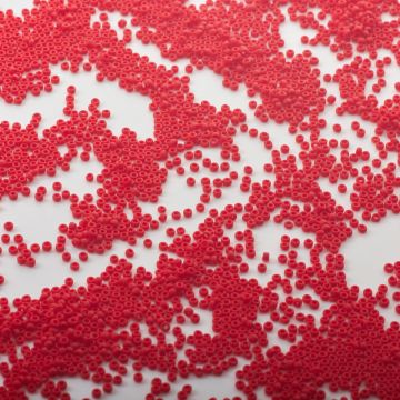 TOHO Round 15/0  Opaque-Frosted Cherry