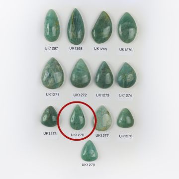 Amazonit kaboszon regularny łezka 29,5mm