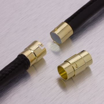 Zapięcie magnetyczne z zabezpieczeniem w kolorze złotym 9,5mm