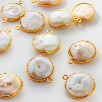 Perła naturalna krążek w okuciu pozłacanym AG925 10mm