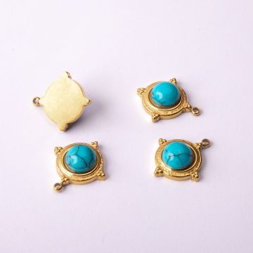 Zawieszka ze stali chirurgicznej z niebieskim howlitem w kolorze złotym 16mm Zawieszka ze stali chirurgicznej z niebieskim howlitem w kolorze złotym 16mm