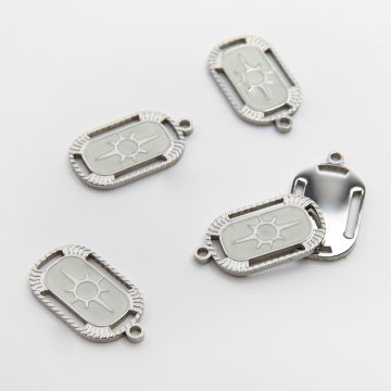 Emaliowana zawieszka ze stali chirurgicznej prostokąt ze słońcem w kolorze srebrnym 21,5mm