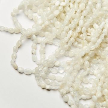 Kamień księżycowy bryłka nieregularna 3x8mm