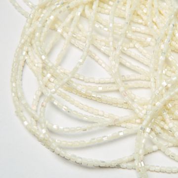 Masa perłowa opalizująca walec 3,5x3,5mm