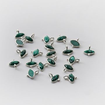 Srebrna zawieszka malachit w srebrnym okuciu AG925 7,5mm