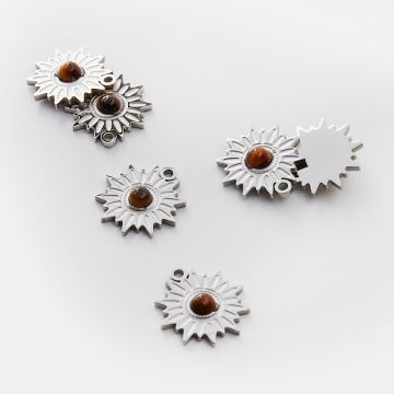 Zawieszka ze stali chirurgicznej słoneczko z tygrysim okiem w kolorze srebrnym 17mm