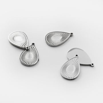 Zawieszka ze stali chirurgicznej grawerowana łezka w kolorze srebrnym 20mm