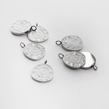 Zawieszka ze stali chirurgicznej grawerowana ozdobna w kształcie owalu w kolorze srebrnym 18,5mm