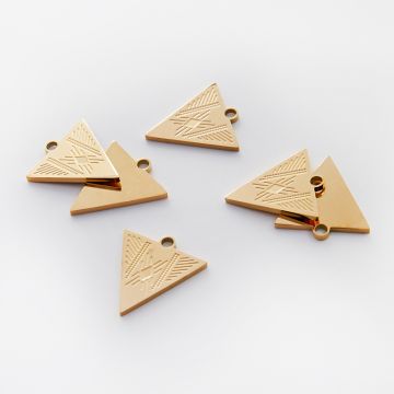 Zawieszka ze stali chirurgicznej trójkąt aztecki w kolorze złotym 19mm PVD