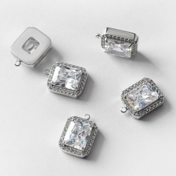 Zawieszka ze stali chirurgicznej prostokąt z wielką cyrkonią w kolorze srebrnym 16,5x12mm