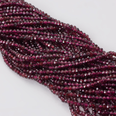 Granat oponka fasetowana 2x3mm