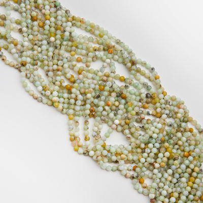 Jadeit australijski kulka fasetowana 4mm