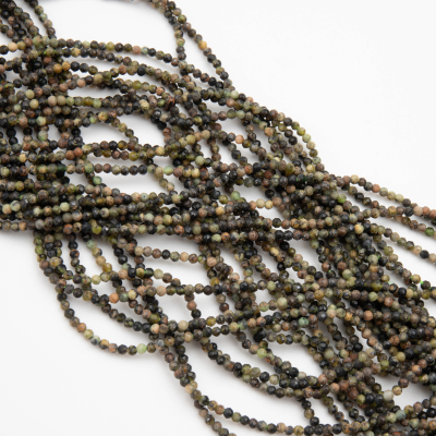 Zielony lepidolit kulka fasetowana 2mm