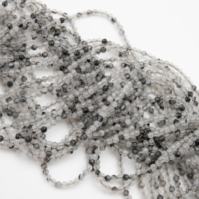 Kryształ górski z czarnym rutylem kulka fasetowana 2,5mm