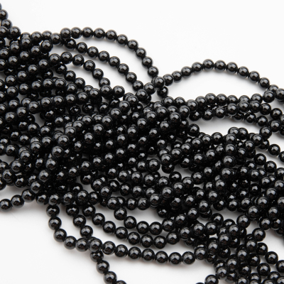 Spinel kulka gładka 4mm