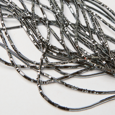 Hematyt trójkąt gładki natural 3x1mm