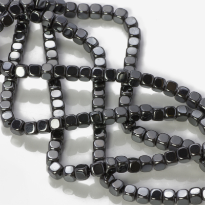 Hematyt platerowany kostka zaokrąglona natural 4x4mm