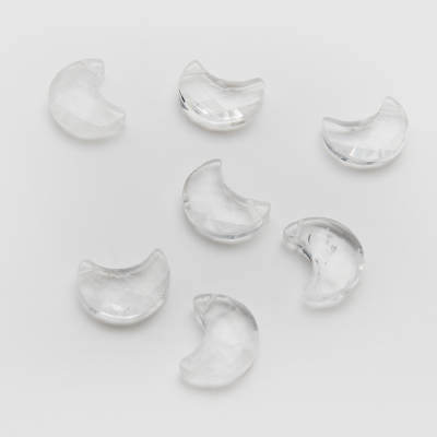 Kryształ górski księżyc fasetowany zawieszka 19x15mm