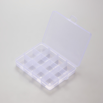 Pudełko plastikowe 12 przegródek 13x9,5cm
