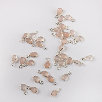 Chalcedon różowy łezka fasetowana w okuciu zawieszka AG925 7mm