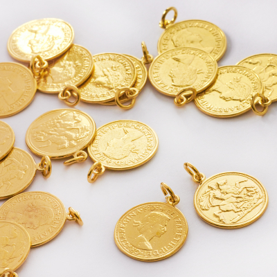 Srebrna zawieszka moneta Królowa Elżbieta AG925 złoty 14,5mm