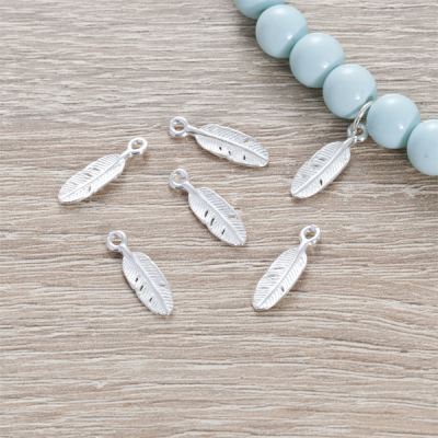 Srebrna zawieszka pi&oacute;rko 16,5mm AG925