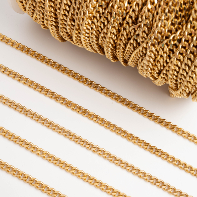 Łańcuszek ze stali chirurgicznej pancerka fasetowana w kolorze złotym 5x3,5mm PVD