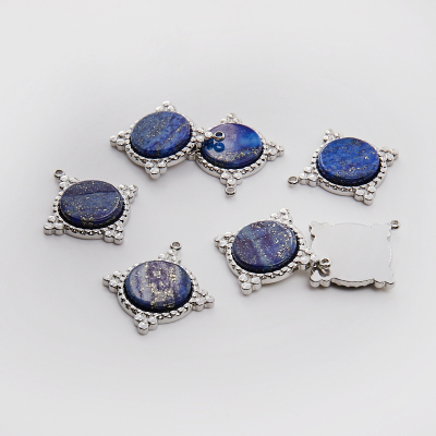 Zawieszka ze stali kółko z lapis lazulI 25mm