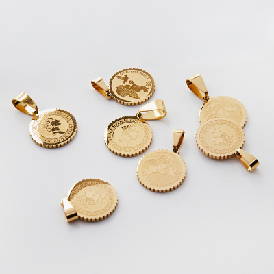 Zawieszka ze stali moneta z Królową Elżbietą i aniołkiem 17,5mm