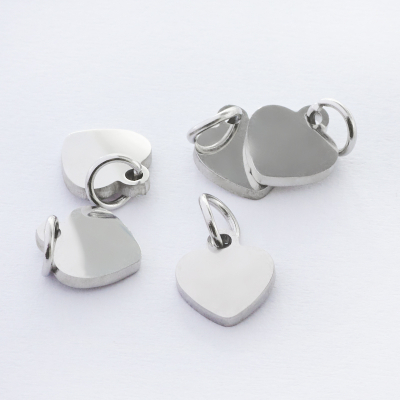 Zawieszka ze stali mini serce 8mm