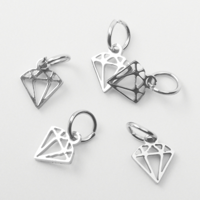 Zawieszka ze stali mini diamencik 9mm
