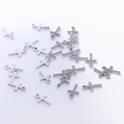 Zawieszka ze stali krzyż 11,5mm