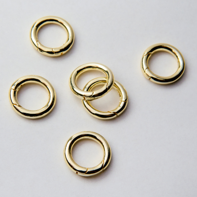 Zapięcie ozdobne kółko do naszyjników z mosiądzu w kolorze złotym 16mm