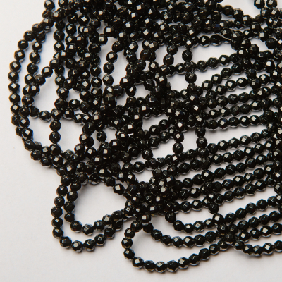 Onyks kulka grubo fasetowana 4mm