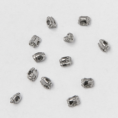 Koralik ze stali mini serce podłużne 3,5x4,5mm